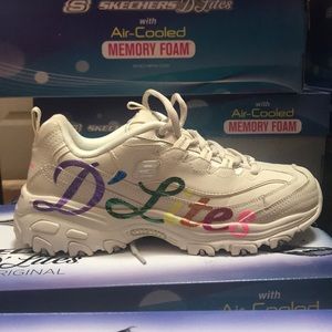 skechers glitzy city